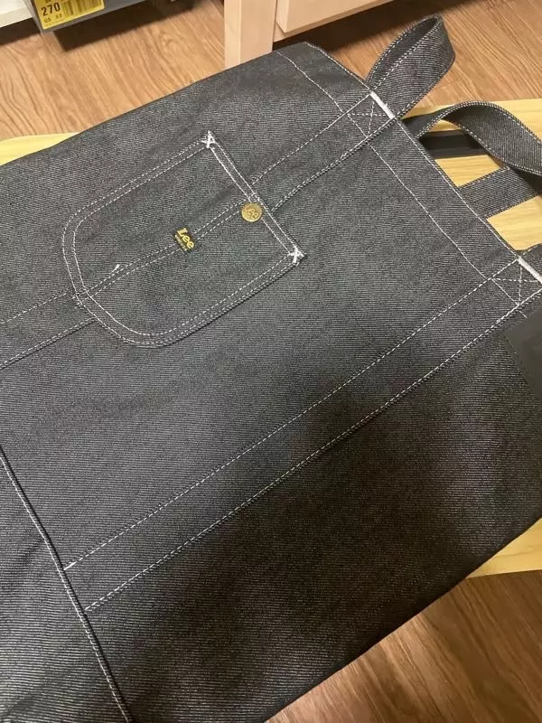 디자인이 이쁘고 커서 다 들어가네요 보부상 백으로 딱이에요