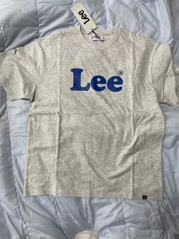 이번에 리 라이브 이벤트로 2만원 초반대에 구매할 수 있어서 너무 좋았어요! 빈티지 로