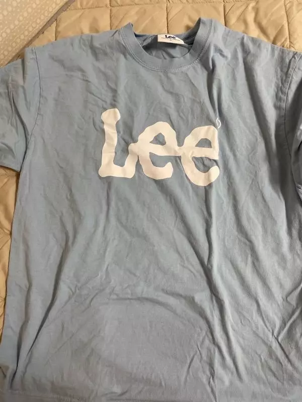 얇아서 좋아요그리고 색이 진짜!!! 예뻐요좀 크고 길어요