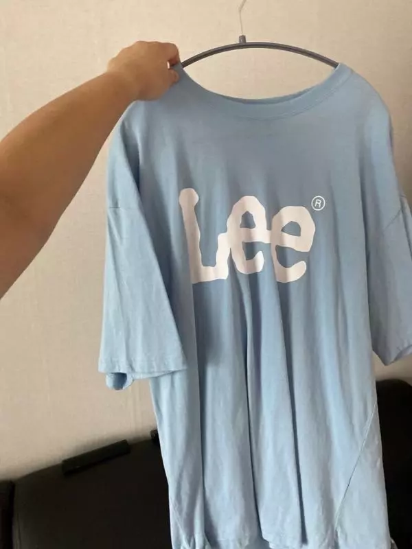 생각보다 사이즈 넉넉하고 잘 입을 거같아서 좋네여