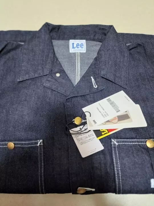 너무 심플하고, 봄 가을에 입기 좋을거 같아요.잘 입을게요!