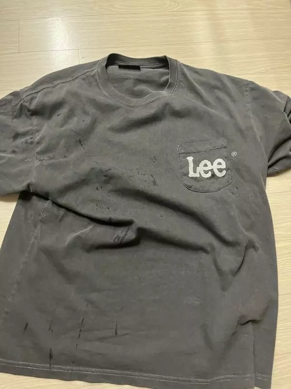 빈티지한 느낌으로 입을 수 있어서 너무 이쁜 것 같아요!