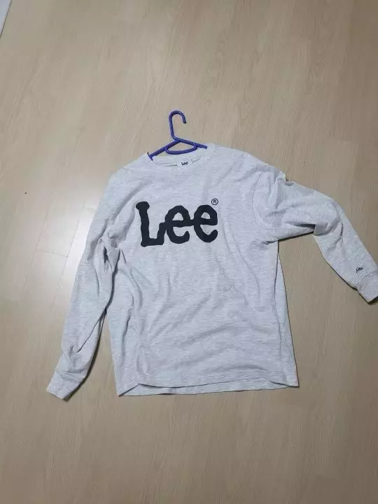 레깅스랑  슬랙스입을때 딱일듯레깅스는 엉덩이딱가려줘서 좋네요