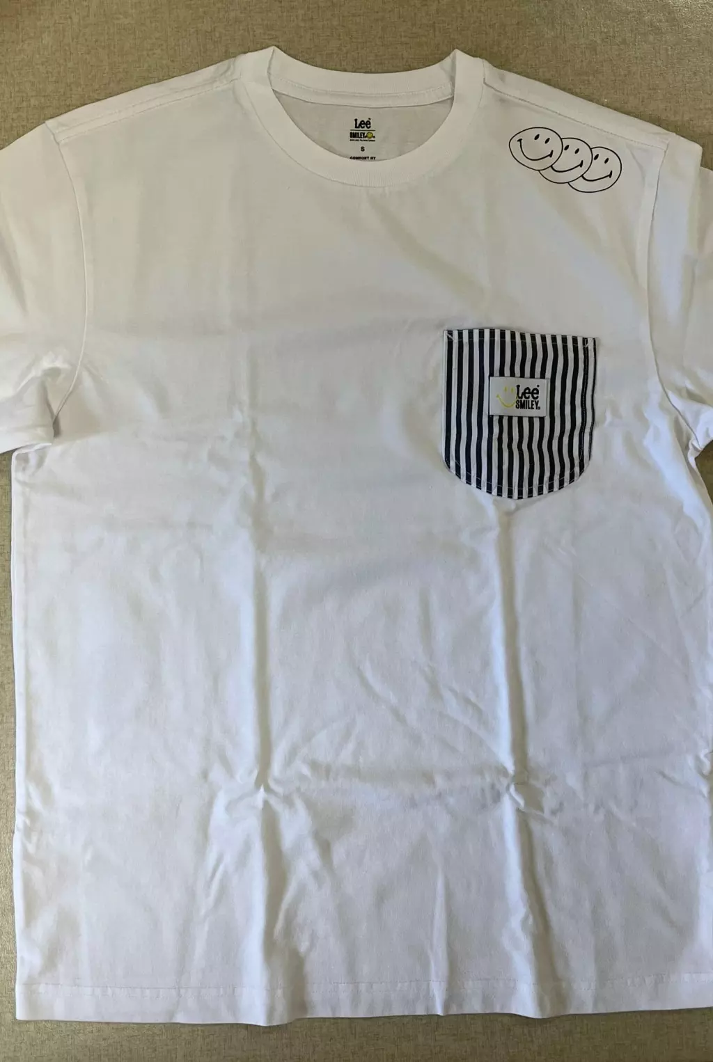 앞에 주머니 어깨라인스마일 뒷면옆구리이미지너무 귀여운거 아닙니까~!!