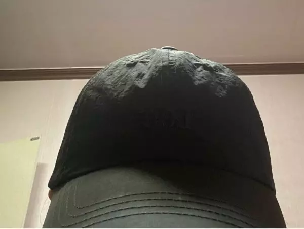 나일론 소재가 맘에 들어서 또 스티치가 같은 색으로 들어가있는게 맘에 들어서 할인할