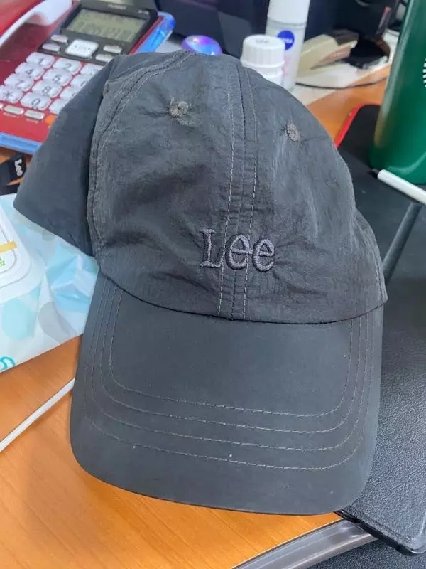 여름 모자로 완전 좋아요재질도 시원함 굿굿짱입니다