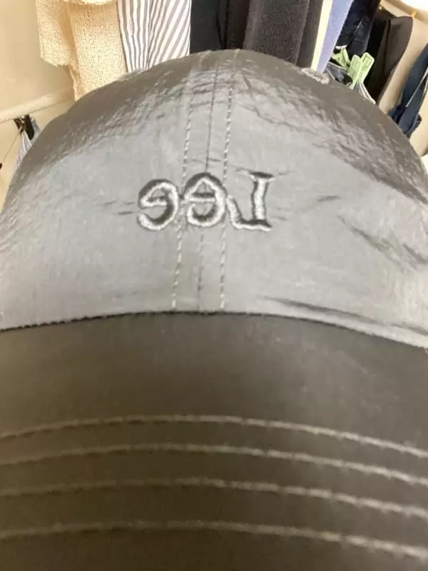 실제로 보니 더 심플하고 예쁘네요 그런데 크기가 많이 커서많이 줄여야 쓸것같아요