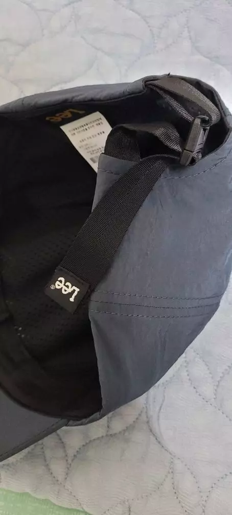 이뻐요배송도  빠르고 색도좋아요여름에쓰기듸 좋겠어요