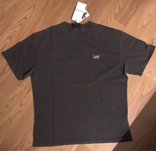 빈티지한게 아주 딱입니다원단도 톡톡해서 힘이있는 원단