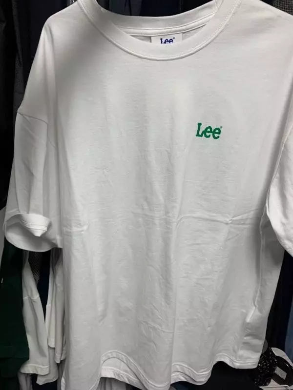 남자친구 서프라이즈 선물로 사줬는데 너무 좋아하네요~!