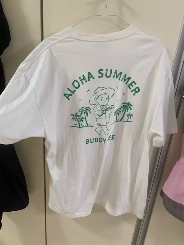 세탁후 건조기에 몇번 돌렷는데도줄어들지않고 조아요ㅡ