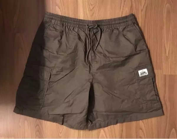 안감없는 완전 면바지 그 자체통은 크나 밴딩텐션이 강함가볍고 시원함 지금입기 아주 