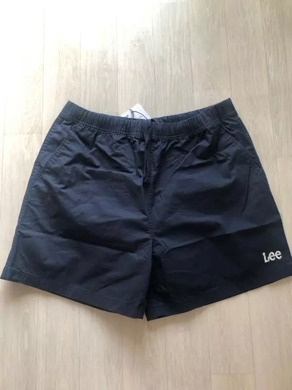 길이도 적당하고 착용감도 좋고 너무 마음에 듭니다.