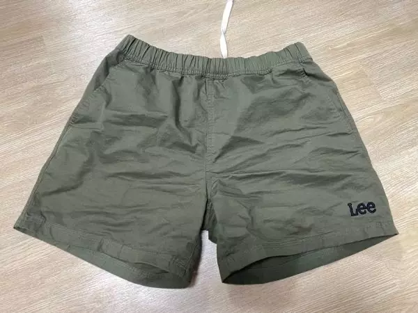 생각보다 색감이 너무 예쁘고 편합니다. 강추입니다