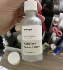 예전부터 사용했었던 앰플이 1+1 행사라 고민없이 구매했네요 바르자마자 싹 스며들고 