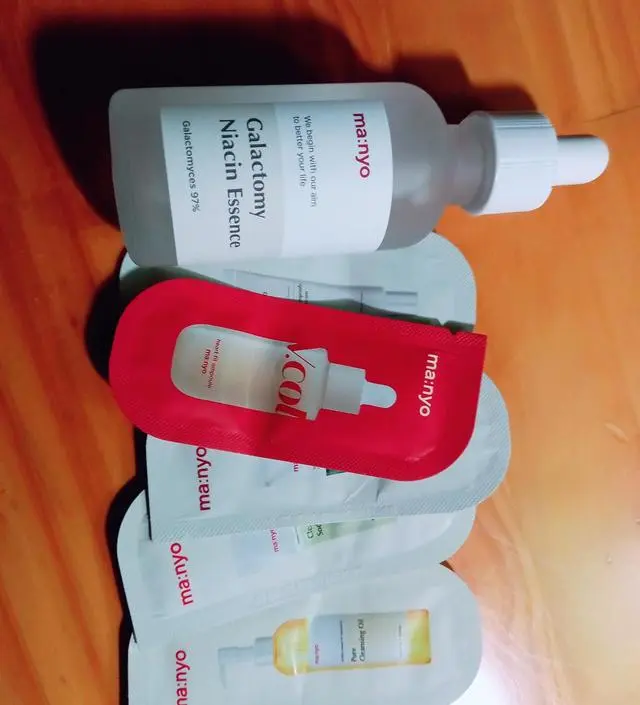 갈락토미 나이아신 에센스 50ml 더블 세트 (+증정)
