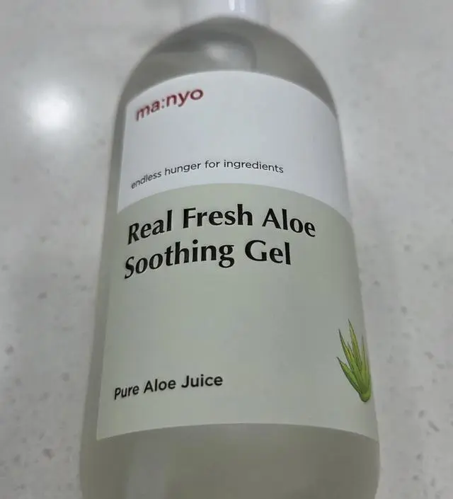 겨울철에도 건조한 피부에 바르면 시원하고 좋은것 같아요~ 성분 믿고 쓰고 있습니다~^