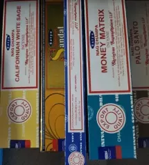 처음엔 가루 때문에 조금 당황했는데 쓰다보니 좋습니다. 요리하고 냄새 뺄 때 최고에요