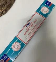 향이 좋아요 근데 환기 잘 시키면서 피워야해요
