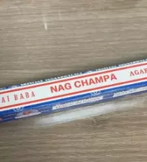 나그참파 진짜 냄새 좋네요 따로 향을 피우지를 않아도 좋아요
