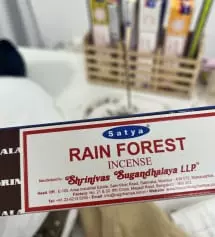 인생스 이제 없으면 안되는것...모든 향기가 다 취저 ... 환기 잘 시키세용
