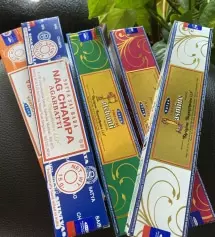 매일 아침 청소 후 인센스 태우는게 루틴입니다 ~ 너무 좋아요
