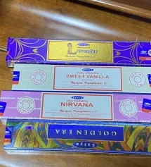 고기 먹거나 생선 굽고나서 비린내 없애는데에는 인센스 스탁만한게 없어서 자주 구매해