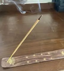 향이 너무 좋아요 은은하고 숲향이 나요 힐링되는 향이에요
