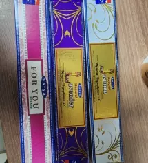 좋아하는가수 멤버가 써봐서 구매했어요 향은 제가맘에 드는거로다가 구매했어요. 기대