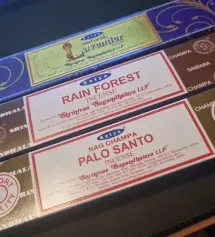 포장상태가 좋구 우드향 맡아봤는데 넘 좋아요~!
