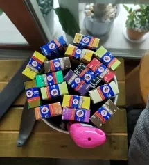 베란다에 피워놓으니 확실히 모기가 적어요. 모기향은 너무 독한데 이건 향이 은은해서