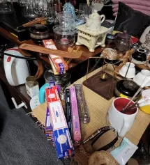 처음사봐서 이것저것 사봤어요 맘에 드는 향도있고 별로인것도 있고 체크잘해서 담엔 다