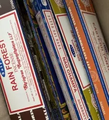 배송 바로 다음날 빠르게 도착하였습니다. 요즘 같이 꿉꿉한 날씨에 너무 좋아요..
