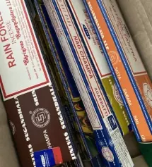 배송 바로 다음날 빠르게 도착하였습니다. 요즘 같이 꿉꿉한 날씨에 너무 좋아요..
