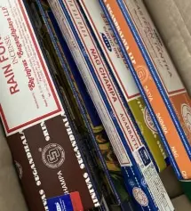 배송 바로 다음날 빠르게 도착하였습니다. 요즘 같이 꿉꿉한 날씨에 너무 좋아요..
