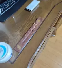 요가할때 마누라가 씁니다. 이너피스를 위해 쓴답니다..아하핳하하
