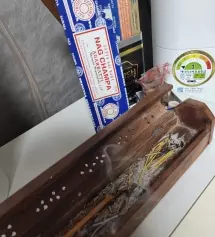 나그참파 말이 필요없죠 비오는날 고기구운뒤 집에 밴 냄새정리 할때도 너무 좋아요
