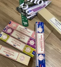 배송빠르고 향도 좋습니다.
