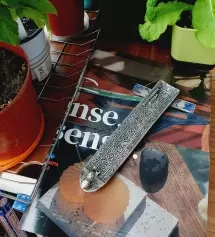 나그참파 4년째 사용하고 있습니다. 오리지널만 쓰다가 처음으로 다른 향도 써보자 해서