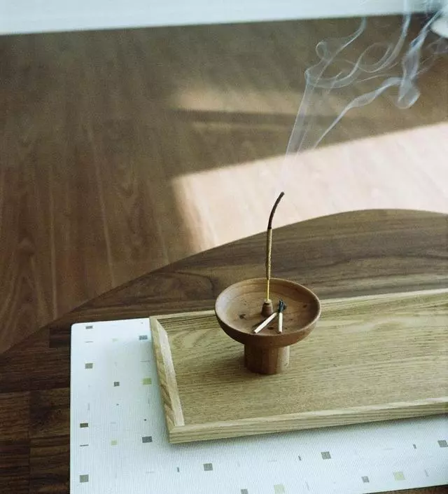 항상 쓰던향이에요. 이제는 저희 엄마가 더 찾아서 사용하세요ㅋㅋㅋ
