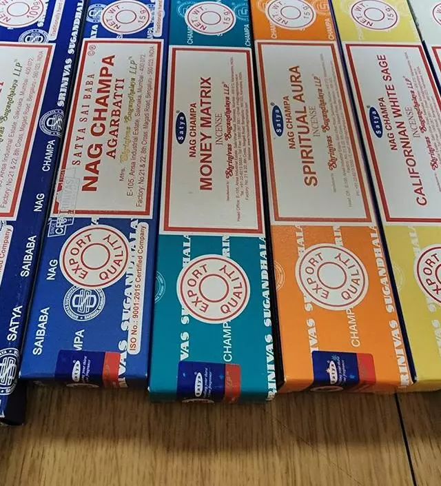 나그참파 향이 좋아서 계속 구매해서 사용해요
