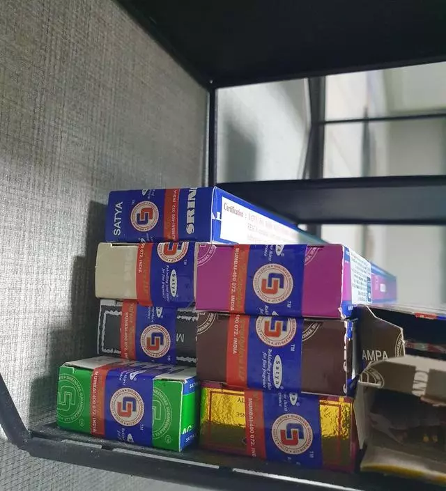 라이브쇼핑으로 저렴하게 구매했네요~
