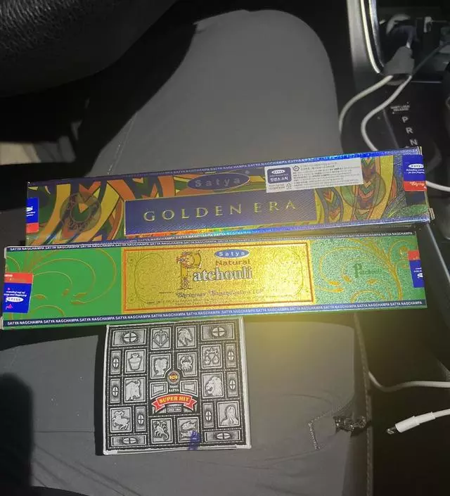 배송도 빠르고 향도 좋습니다.
