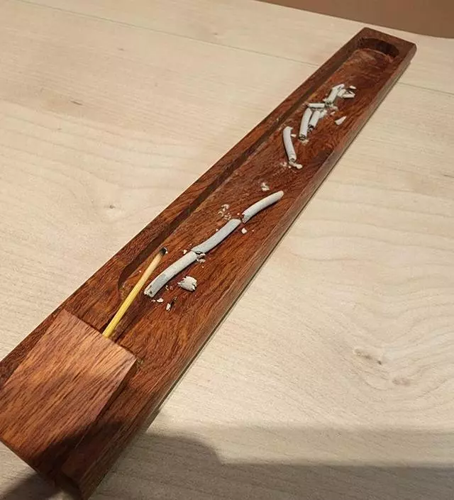 두말하면 잔소리 인센스 스틱의 최강자! 가격도 저렴하고, 배송도 빠르고! 너무 좋아요