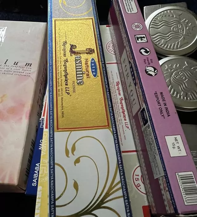 꾸준히 사용중이고 앞으로도 쭉 잘 쓸 것 같아요 잡내제거는 물론이고 집안에 은은한 향