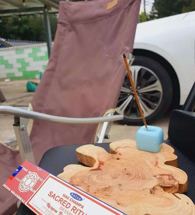 힐링템 그자체?? 시골에 앉아서 풍경소리, 풀벌레소리, 새소리, 푸른하늘, 바람에 사르