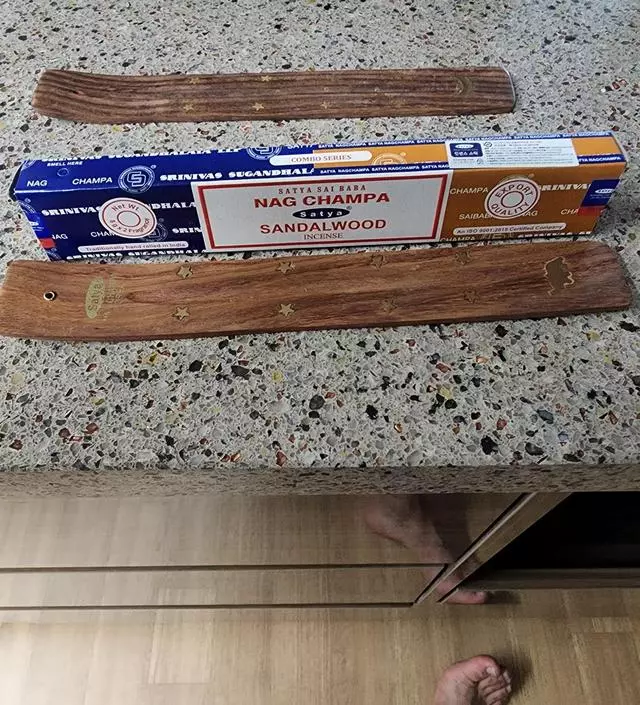 향이 전에 구매한 다x샨 보다 강하네요
