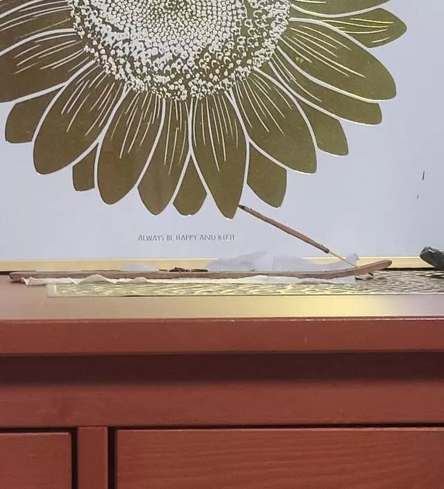 향이 깊고 좋아요 아주~ 재구매 예정
