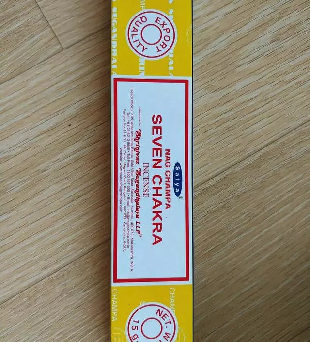 좋은향이지만 제 취향은 아니네요.
