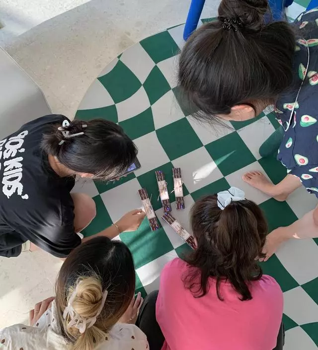 선물용으로 샀는데 친구들이 만족하고 사용중이랴고 합니다 ㅎㅎ
